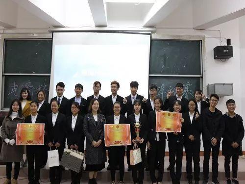 说一说大学舍友为你做得最让你感动的事是什么？